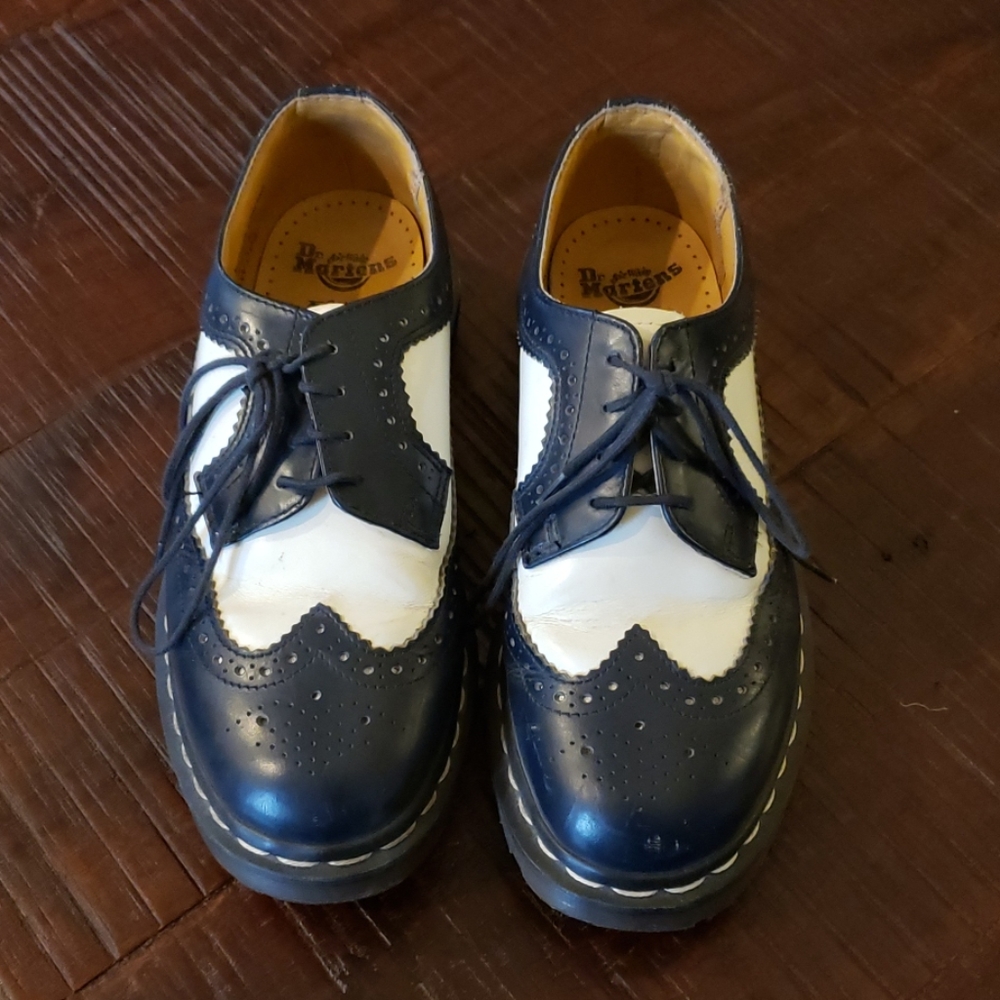 Dr. Marten's Wingtip/Brogue